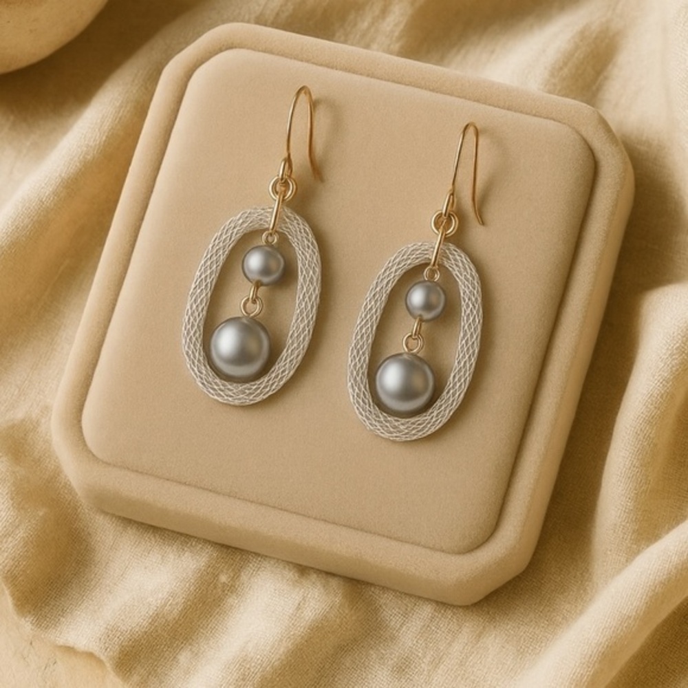 Premier Designs THE A-LIST Earrings | Mesh Ovals Gray Blue Faux Pearls EUC. #006